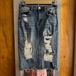 Stylish Distressed Denim Skirt